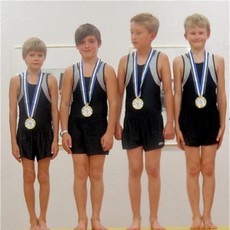 Gold für Samuel Sidler, Noa Haefeli, Joel Loosli und Daniel Baldinger