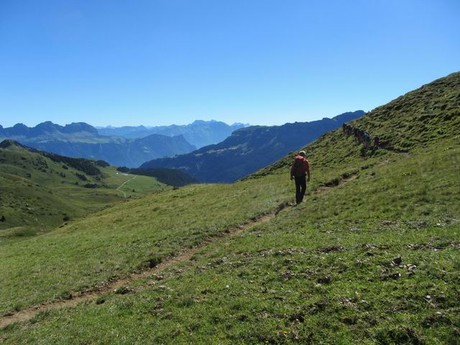 Auf dem Weg zum Sächerseeli  Unesco  Welterbe Sardona