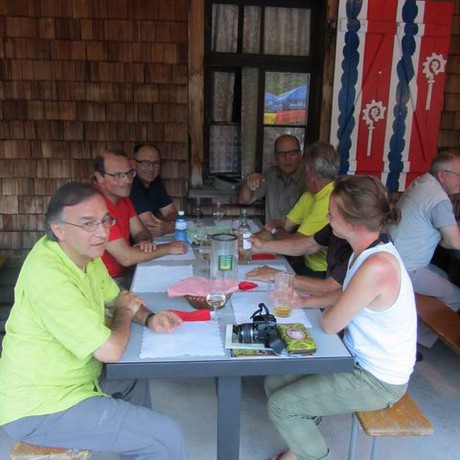 Corina, die Restaurateurin aus St. Gallen, findet Gefallen an unserem Verein